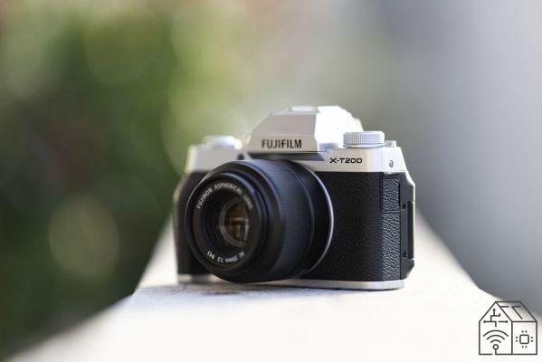 Fujifilm X-T200 review: the little one that dreams big