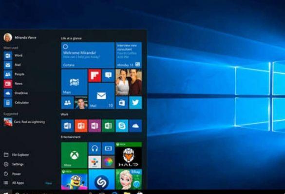 What are the best free gadgets and apps for the Windows 10 desktop?