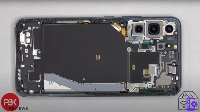 How to disassemble the new Samsung Galaxy S22