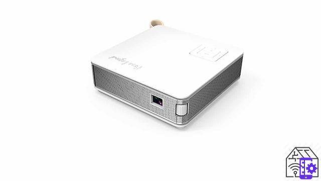 Aopen FG110 review, the projector you can take with you