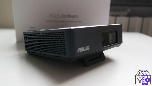 Test du Asus Zenbeam S2 : portable et polyvalent mais à quel prix ?