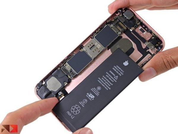 Come sostituire batteria iPhone