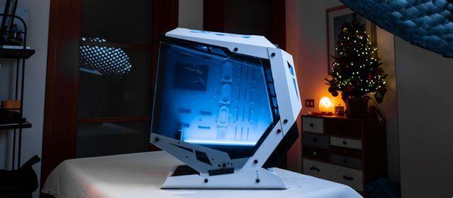Sharkoon Elite Shark CA700 • Review of a futuristic case