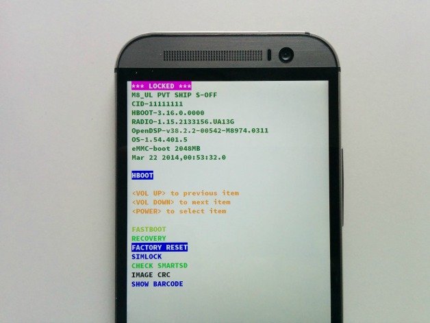Cómo hacer un restablecimiento completo HTC One M8 - Guía