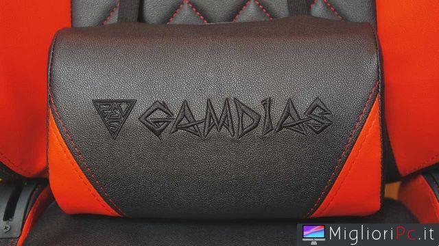 Review Gamdias Achilles E1 • La sedia da gaming RGB!