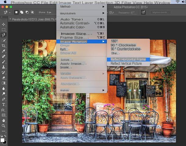 How to flip a photo with Photoshop