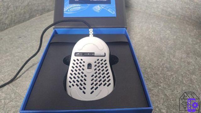 The Makalu 67 review: there is a new ultralight mouse on the market