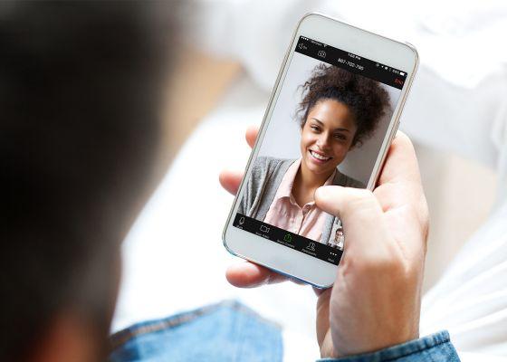 Zoom : Comment mettre un arrière-plan virtuel sur vos appels vidéo