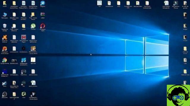 Cómo obtener y hacer que la barra de tareas sea transparente en Windows 7/8/10