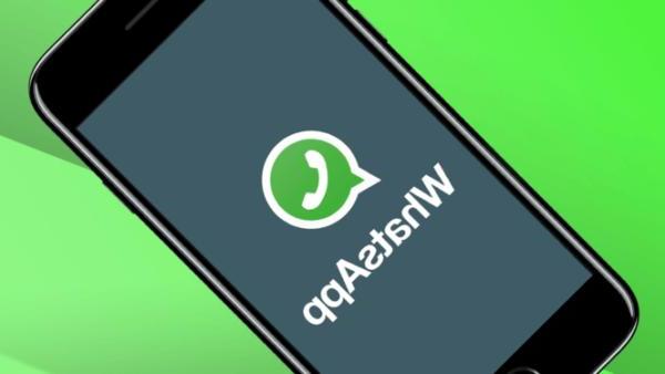 How to download photos or videos from WhatsApp states