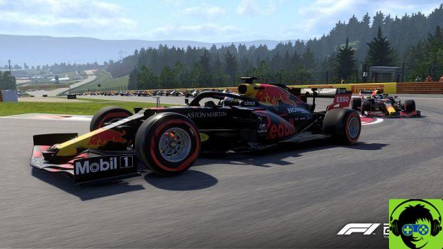 What are the casual and standard racing styles in F1 2020?