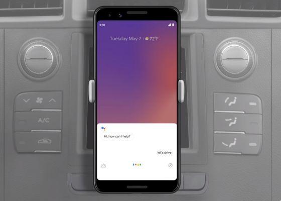 Utiliser Google Assistant en voiture et éviter les amendes : 6 commandes utiles lors de vos déplacements