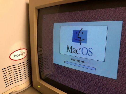 How many versions of Apple's Mac OS are there?